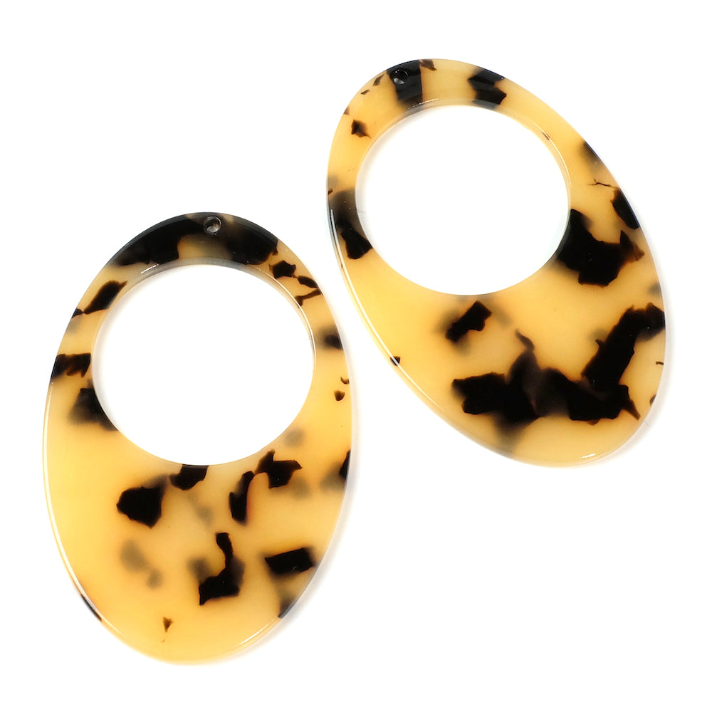 2 pendentifs ovales en acétate beige