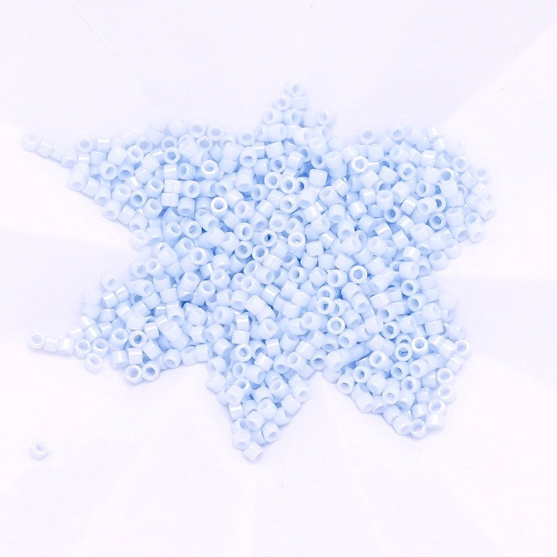8 grammes de perles Miyuki Délica 11/0 bleu ceylon N°1537