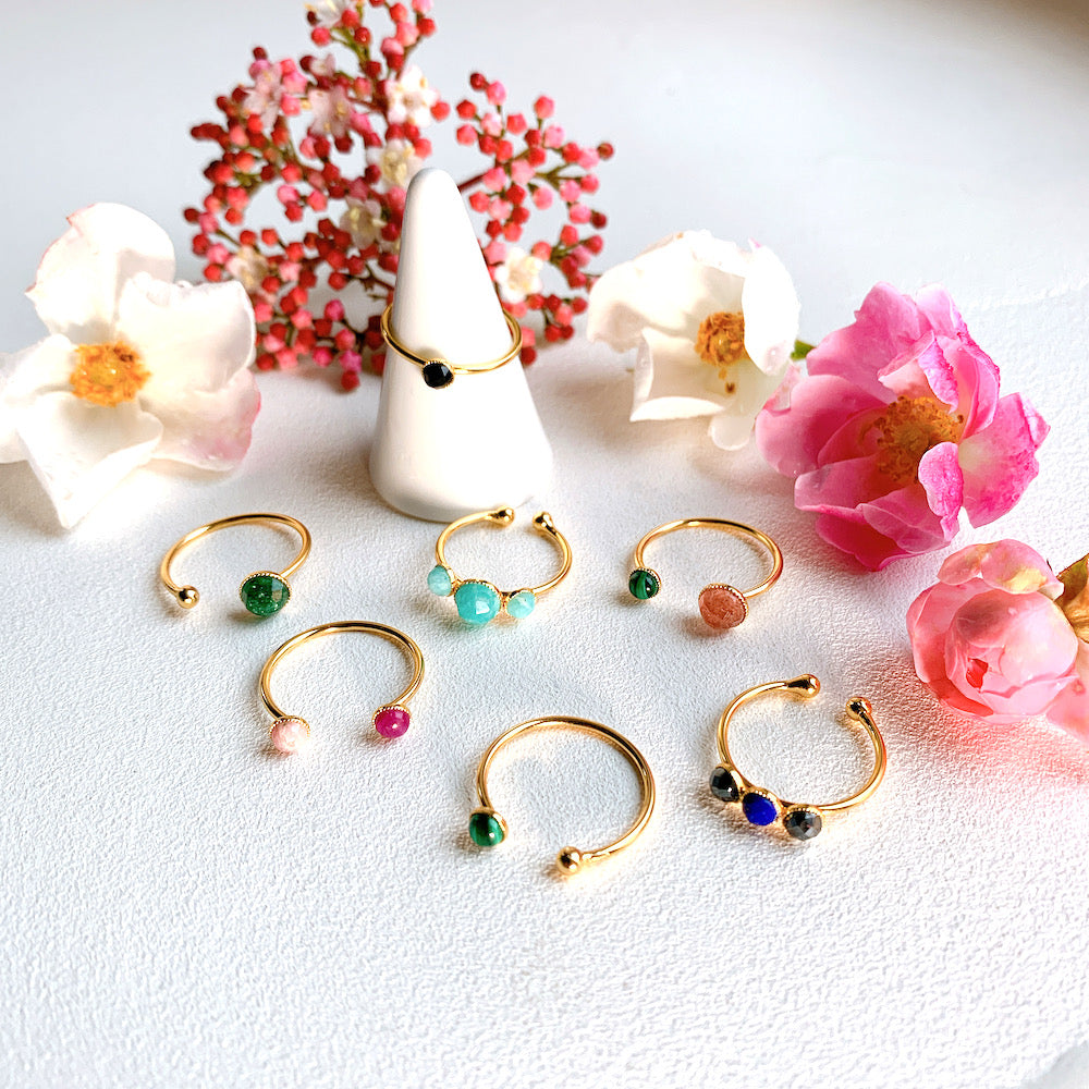 Bague ajustable pour 3 Cabochons de 4mm Plaquée Or 24K