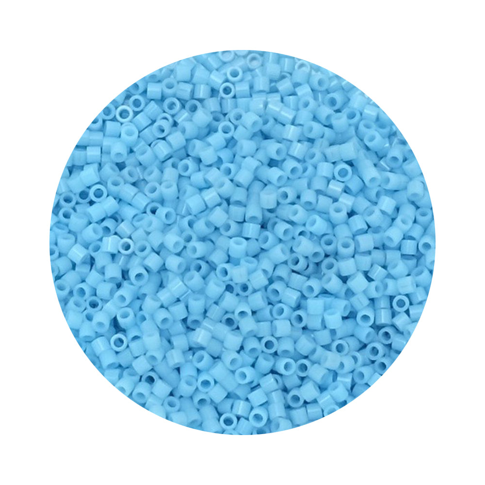 5 grammes de perles Miyuki Délica 15/0 Opaque Lt Blue DBS 0725