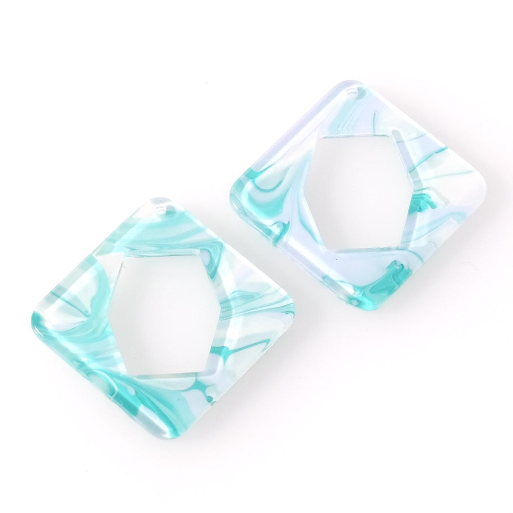 2 square pendants in white and turquoise acetate