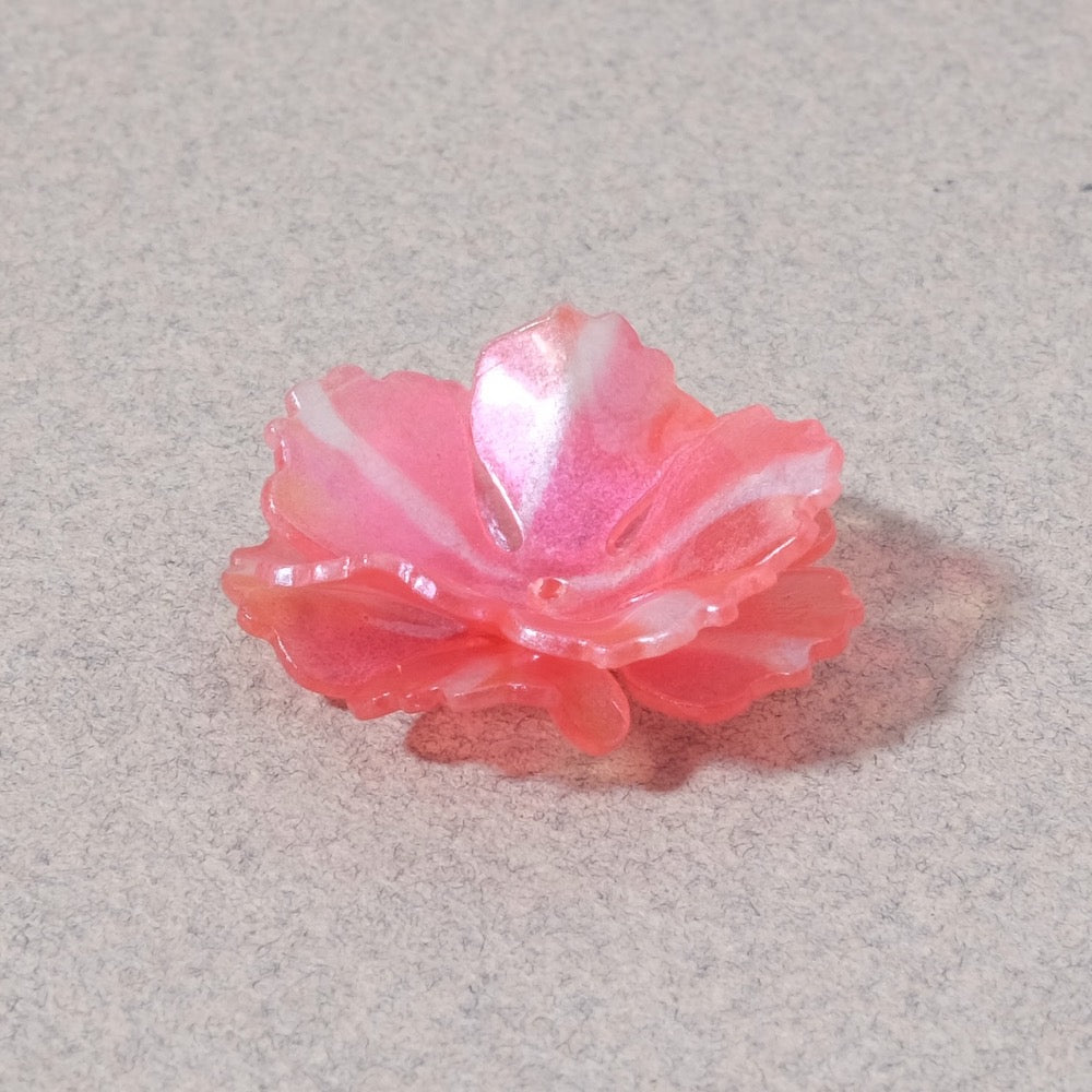 Double petal flower dish in pearly pink striped acrylic