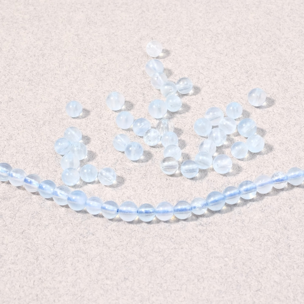 20 Natural Aquamarine Round Beads 4mm