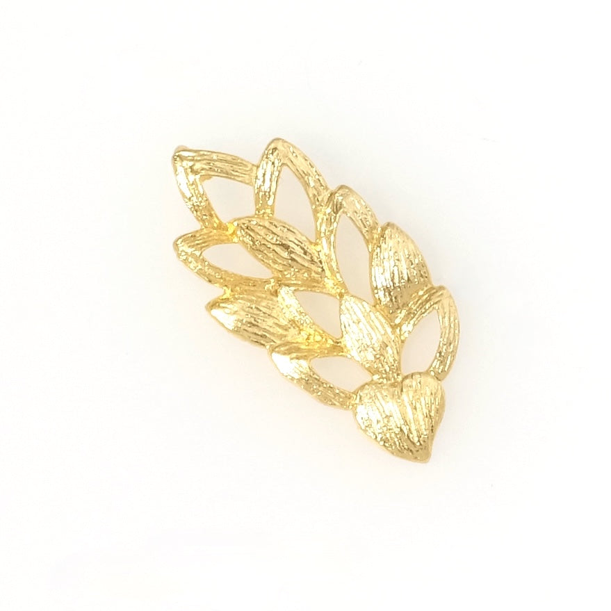 Leaf plant pendant in 24K Premium gold-plated brass