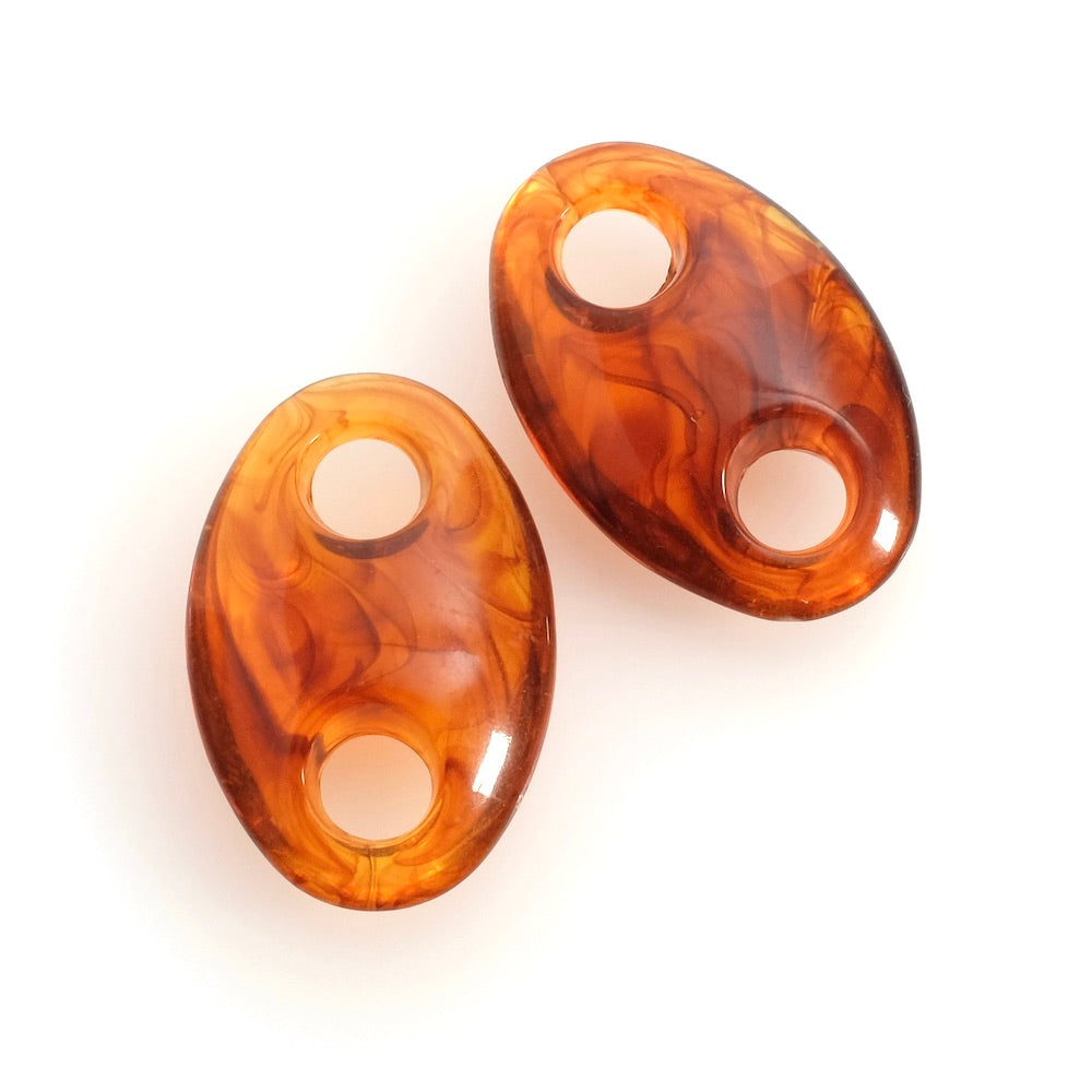 4 oval link connector in amber leopard acetate