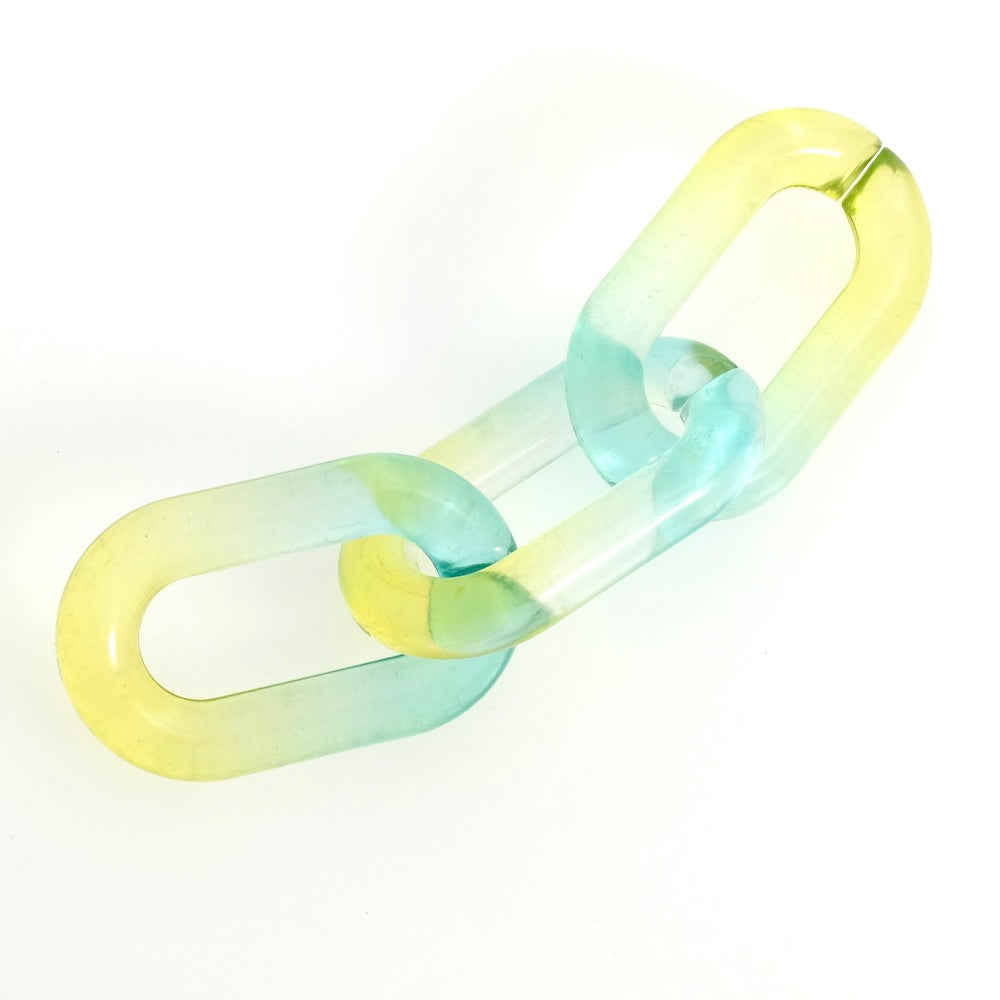 2 oval links 39mm in transparent yellow-turquoise gradient acetate