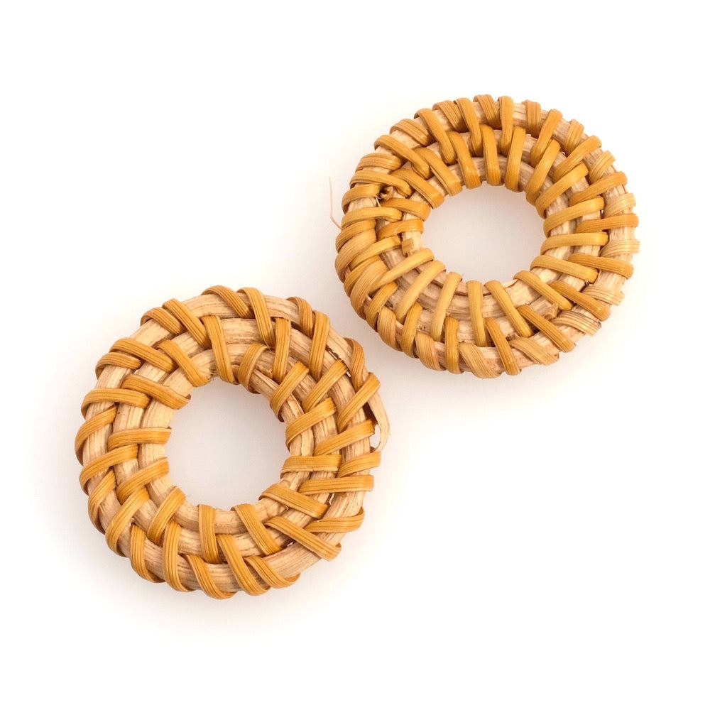 Small woven rattan ring pendant