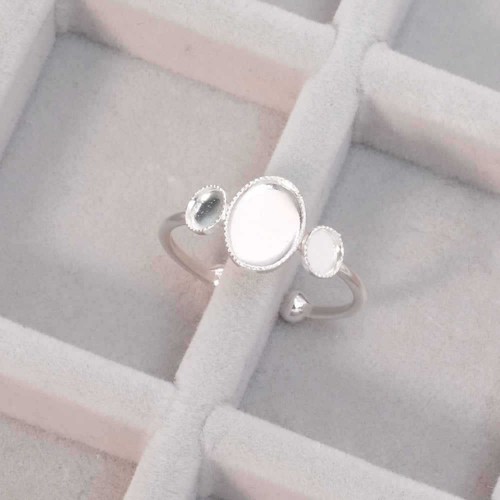 Adjustable Ring for 6x8mm and 4mm Cabochons in 925 Sterling Silver Plated Brass (3 microns)