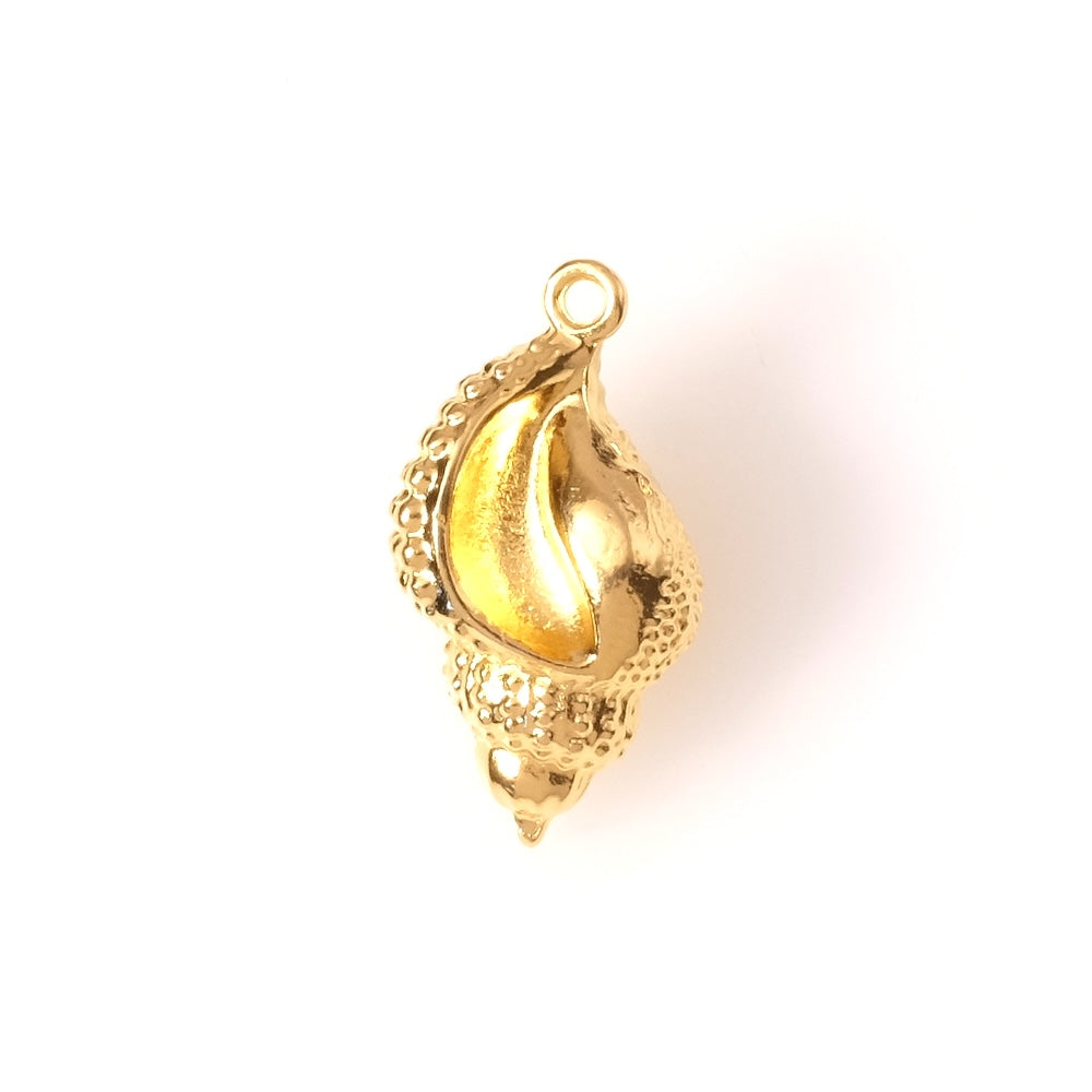 Medium shell pendant in 24K gold-plated Zamak