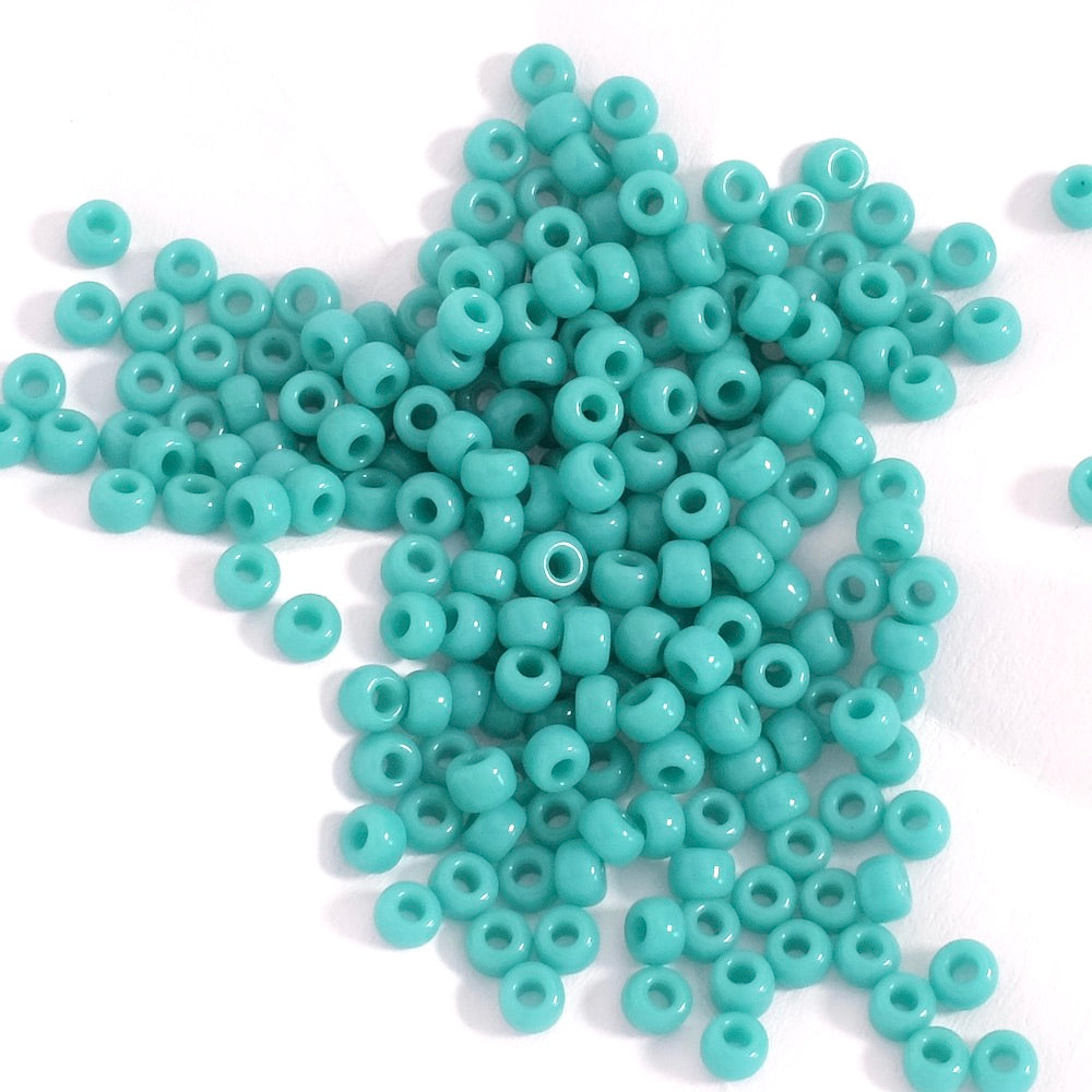 5 grams of Miyuki Rocailles 8/0 N°412 dark turquoise green beads