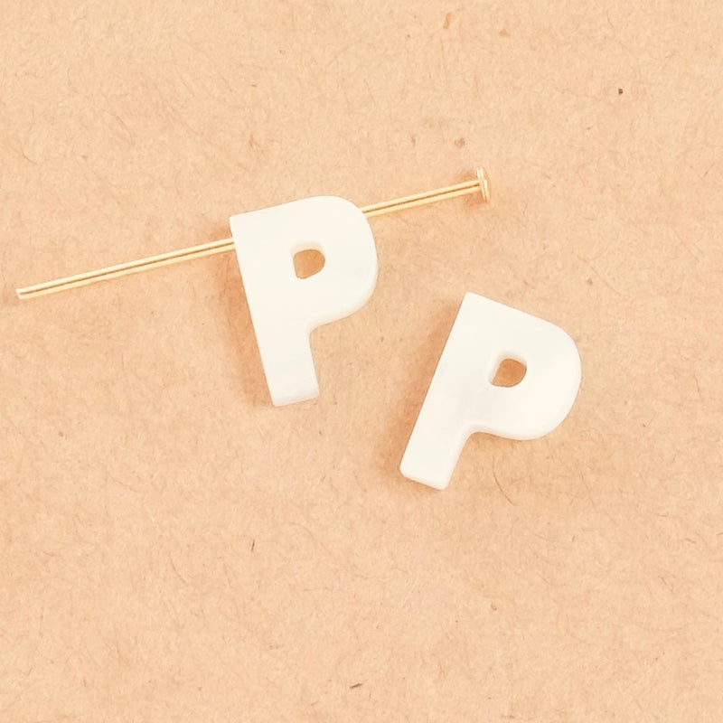 Pearl letter P in natural mother-of-pearl