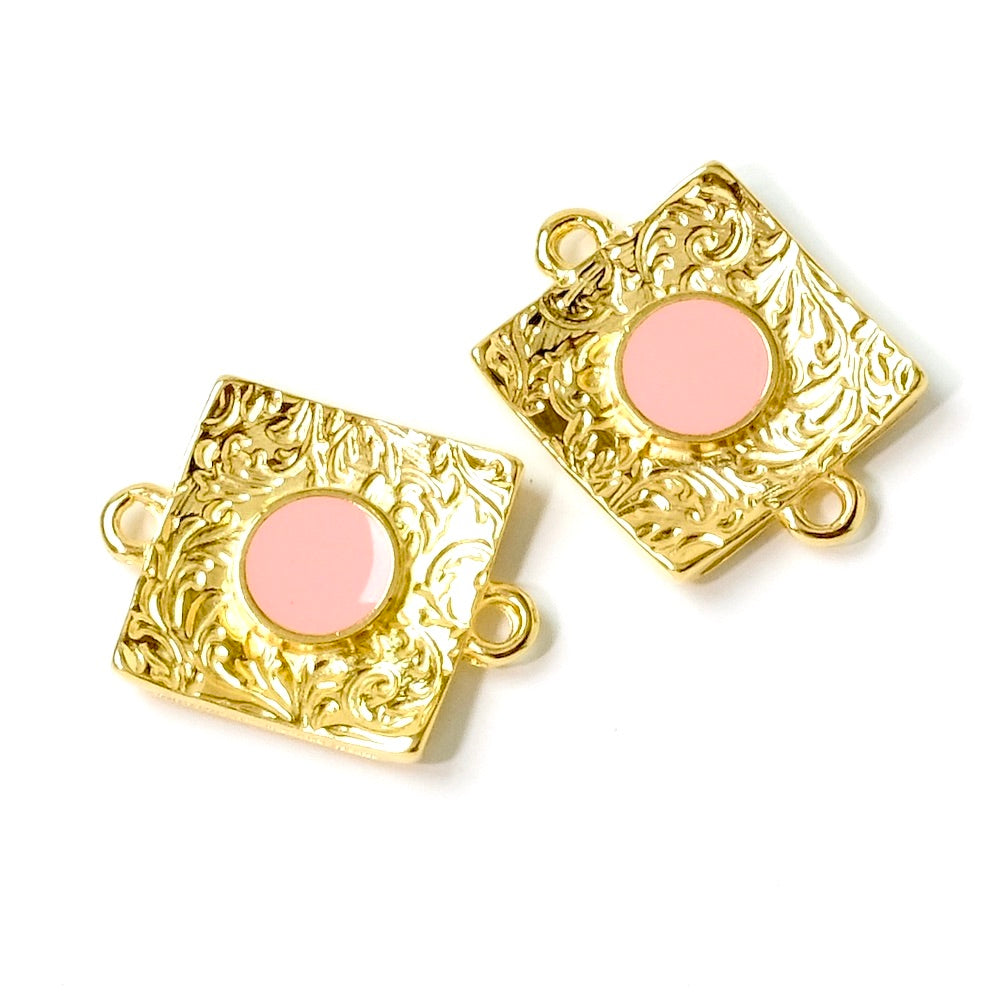 2 square Coral enameled connectors in 24K gold-plated Zamak