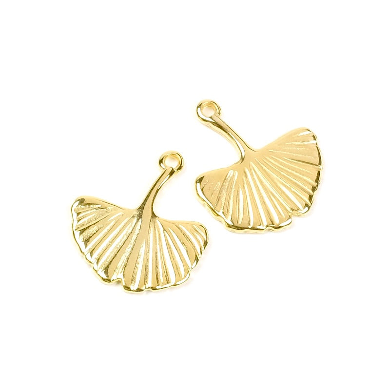 2 ginkgo leaf pendants in 24K gold-plated Zamak
