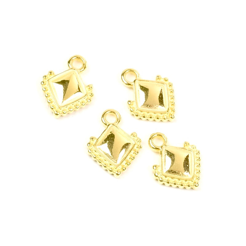 4 Bohemian rhombus pendants in 24K gold-plated Zamak