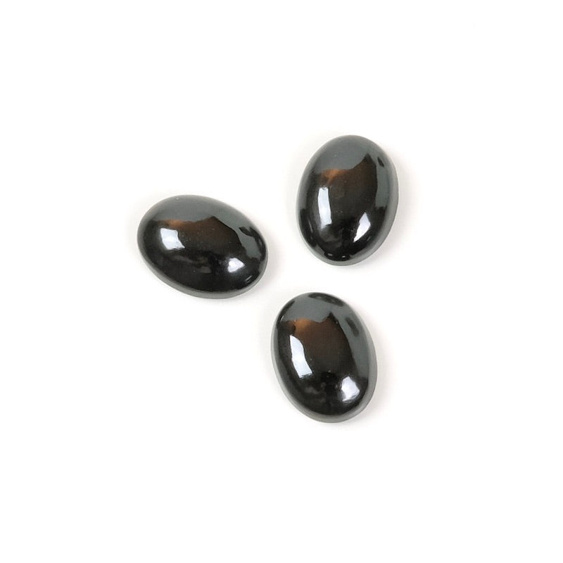 Natural stone Cabochon Oval 6 x 8mm Spinelle