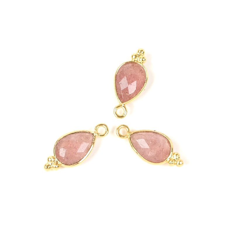 Bohemian drop-set Quartz strawberry pendant in 24K gold-plated brass