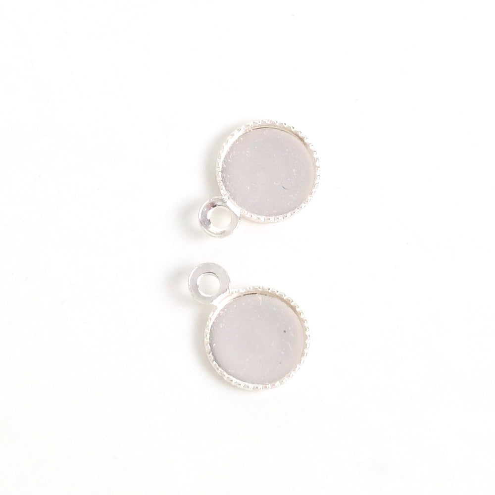 4 Cabochon 6mm Pendants in 925 Premium Silver Plated Brass