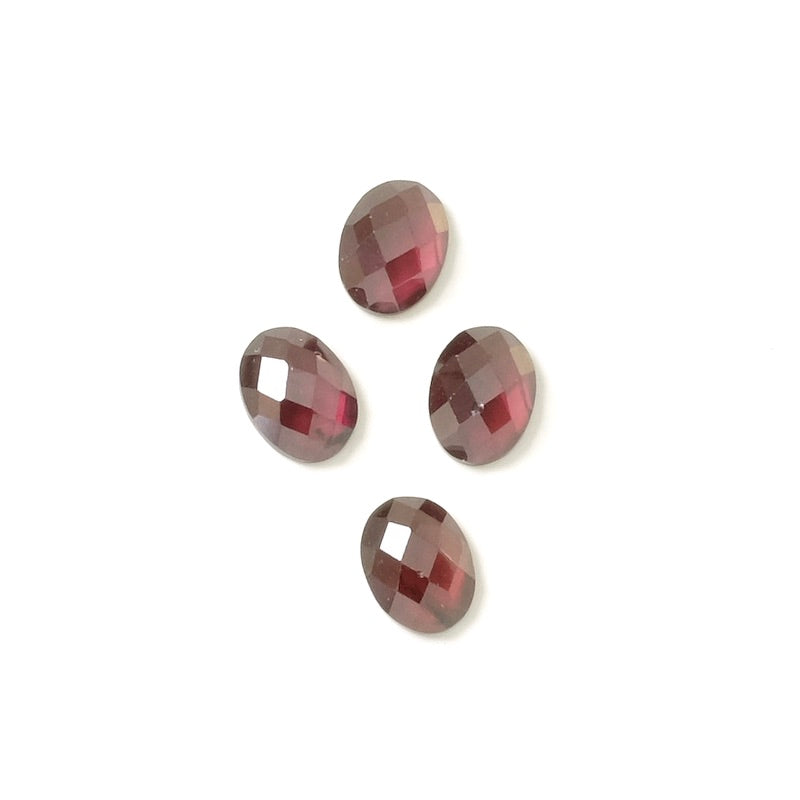Natural stone Cabochon Oval faceted 6 x 8mm Garnet
