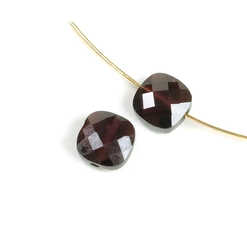 Natural 8mm square cushion cut garnet bead