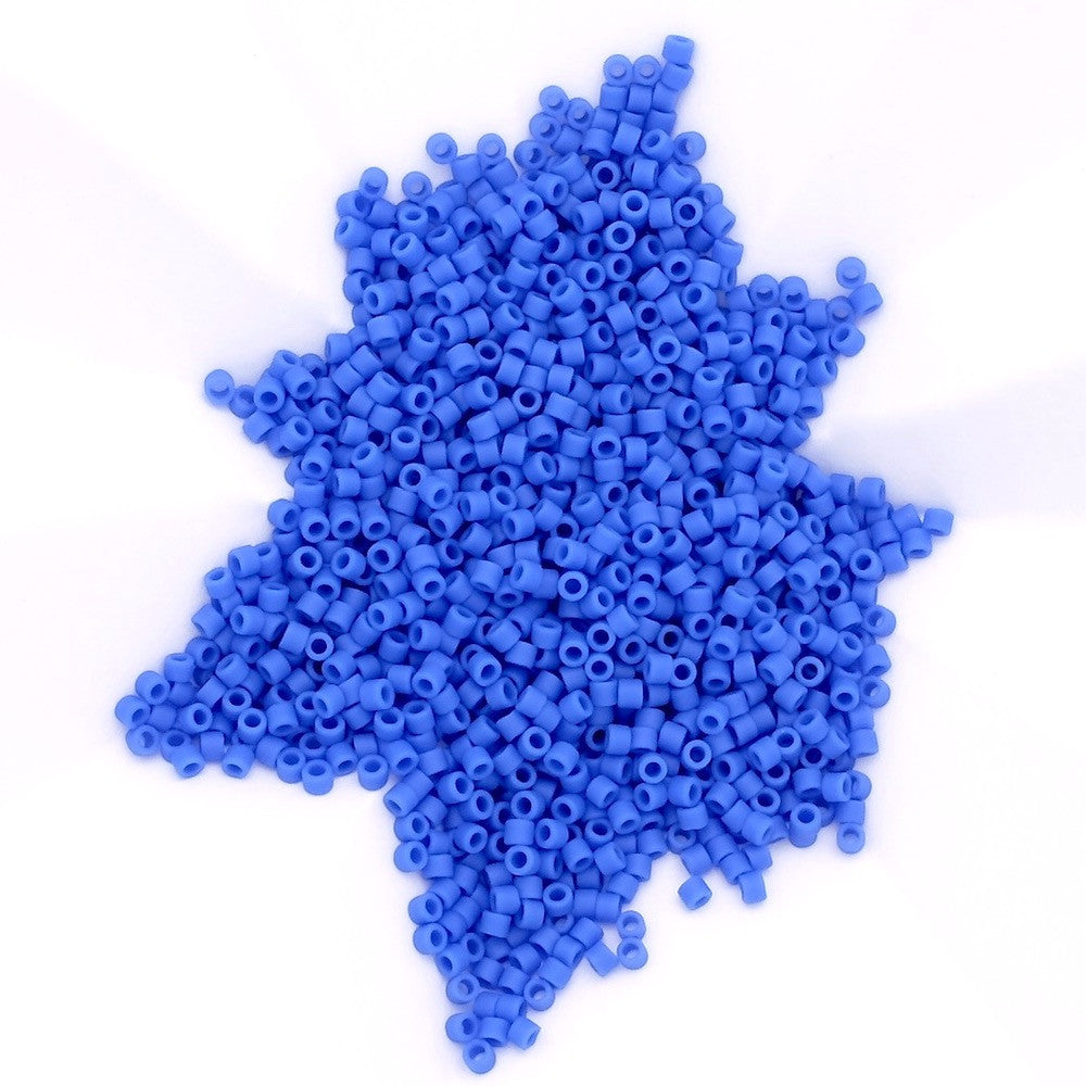 8 grams of Miyuki Délica 11/0 Matted Opq Cyan blue N°1588 beads