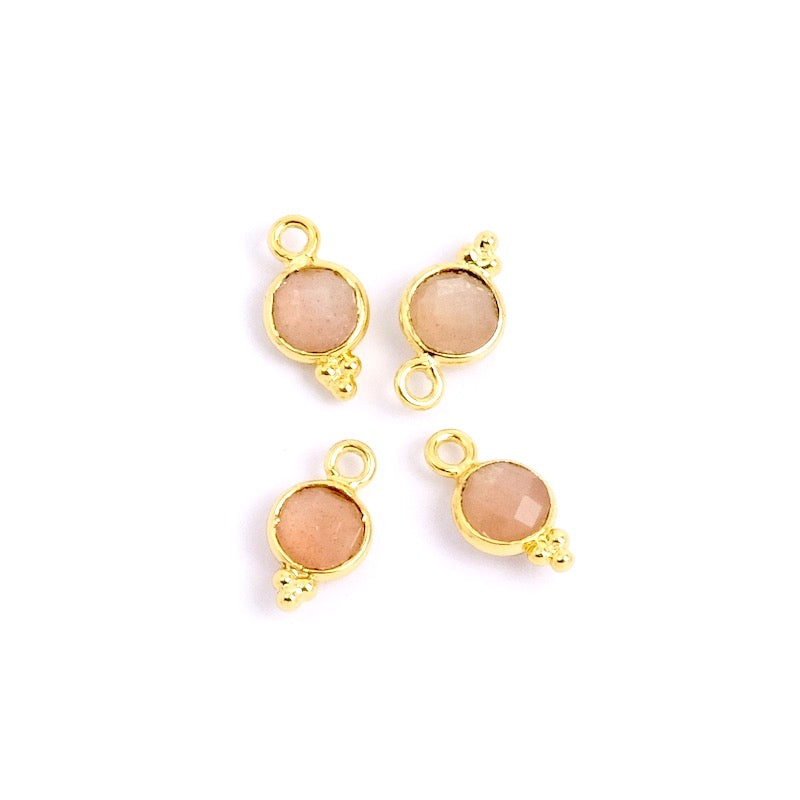 Round 6mm Bohemian Moonstone Feldspar pendant in 24K gold-plated brass