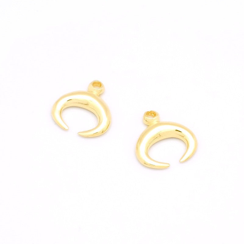 Set of 2 Horn Pendants in gold-plated Zamak