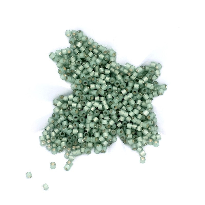 8 grams of Miyuki Délica 11/0 Duracoat S/L Dyed Laurel N°2190 beads