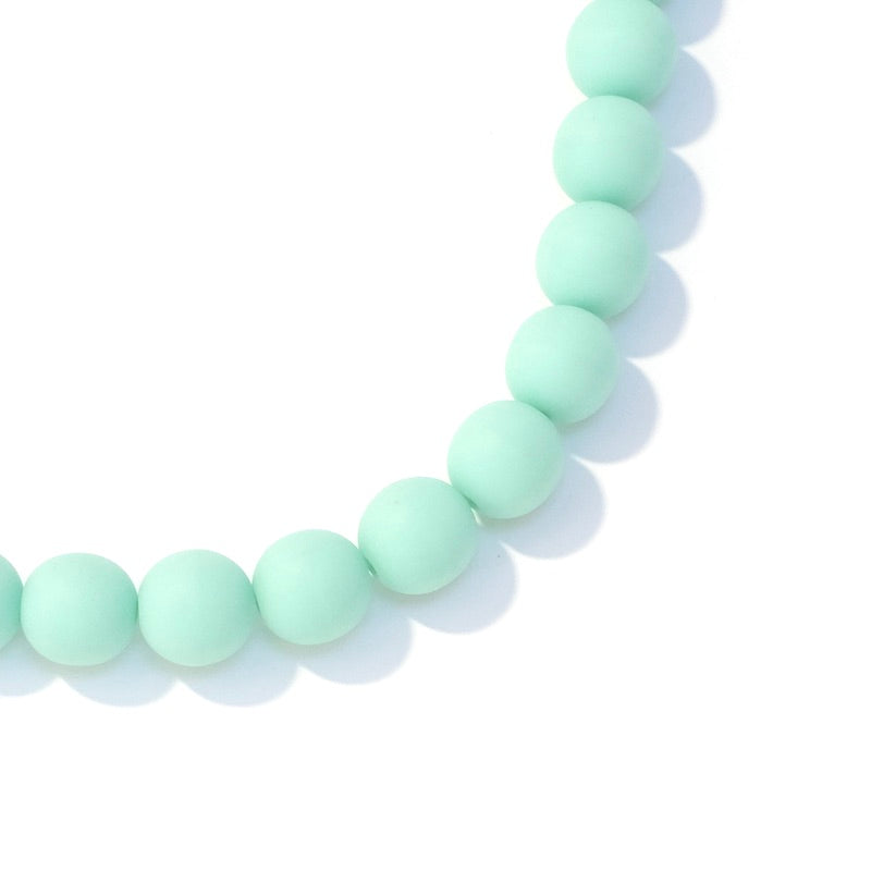 Strand of 8mm round Bohemian beads matte mint green