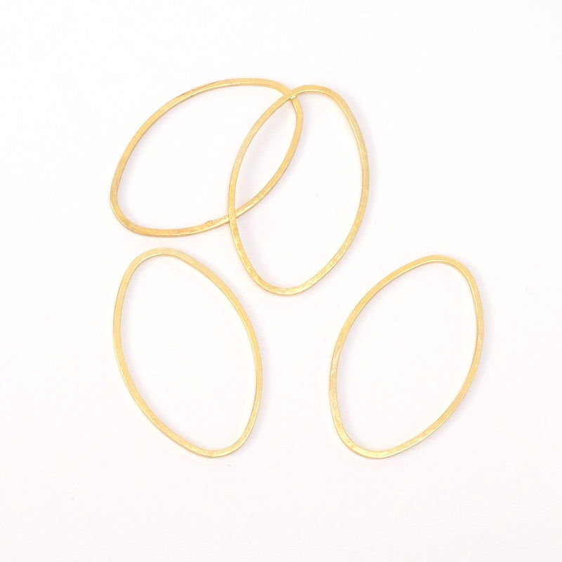 6 Oval closed rings in 24K Premium gold-plated brass
