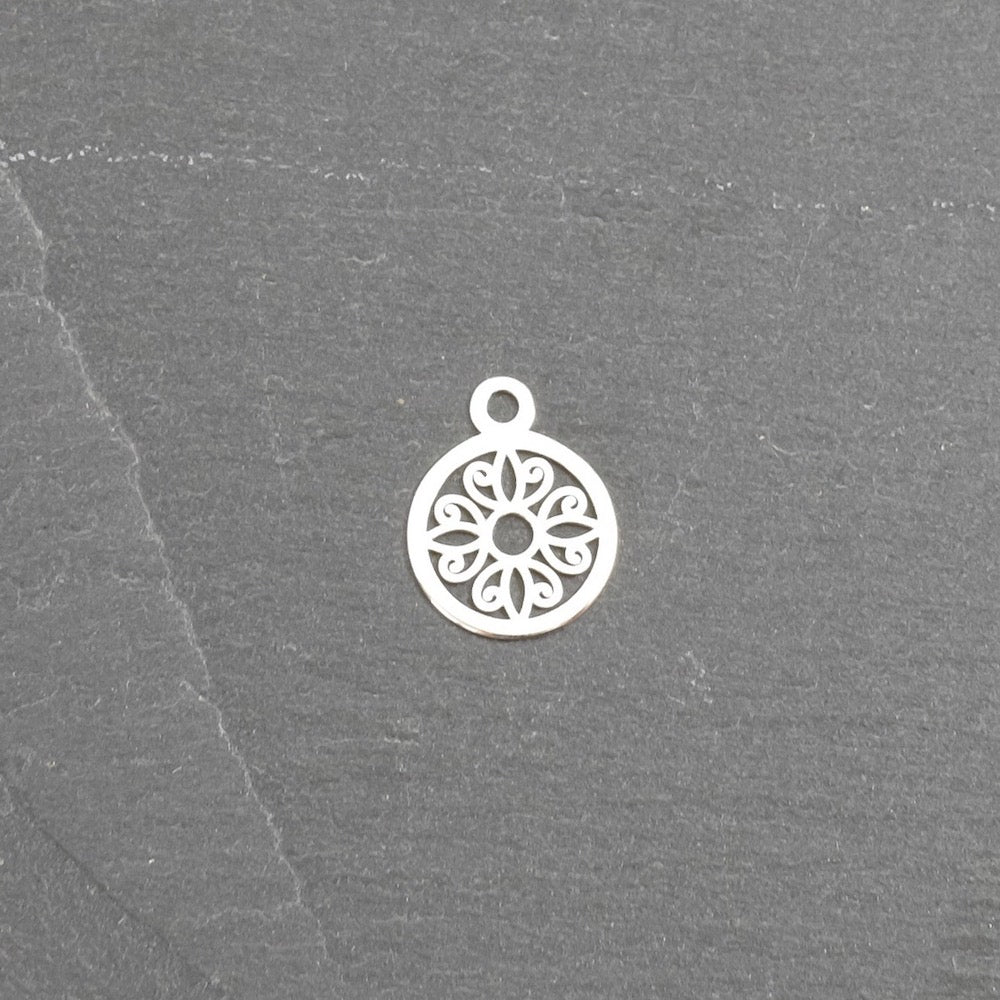 2 small rose pendants in 925 silver