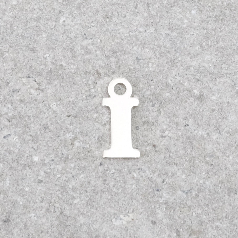 Letter I pendant in 925 sterling silver