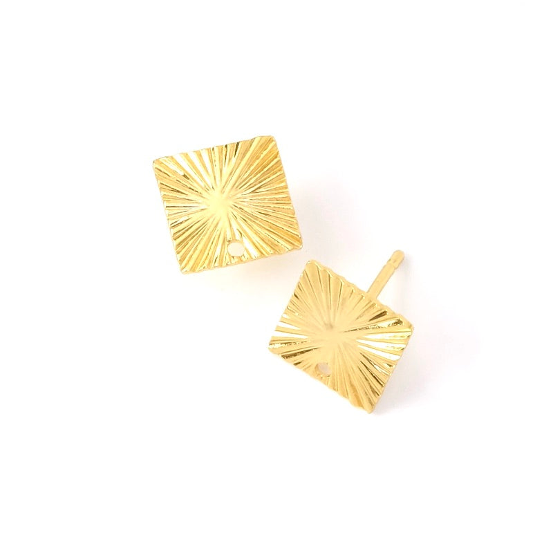 Wavy square earrings in 24K Premium gold-plated brass