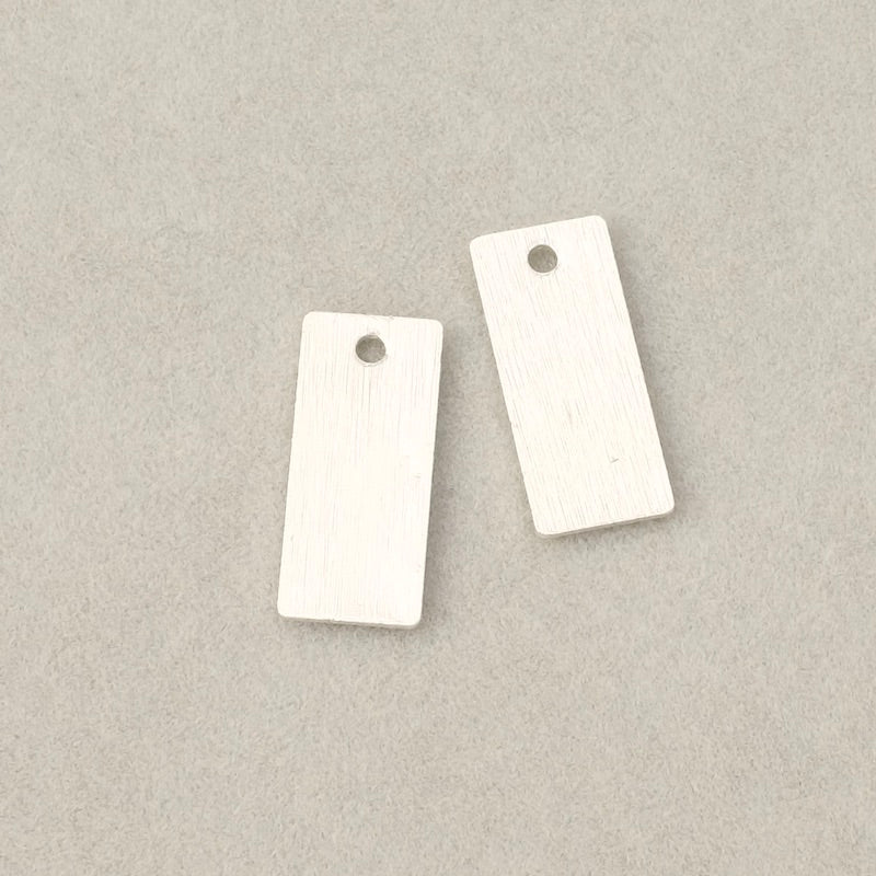 2 brushed-effect rectangle pendants in Silver 925 Premium brass
