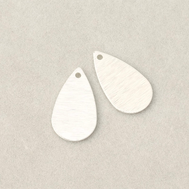 2 brushed-effect drop pendants in Silver 925 Premium brass