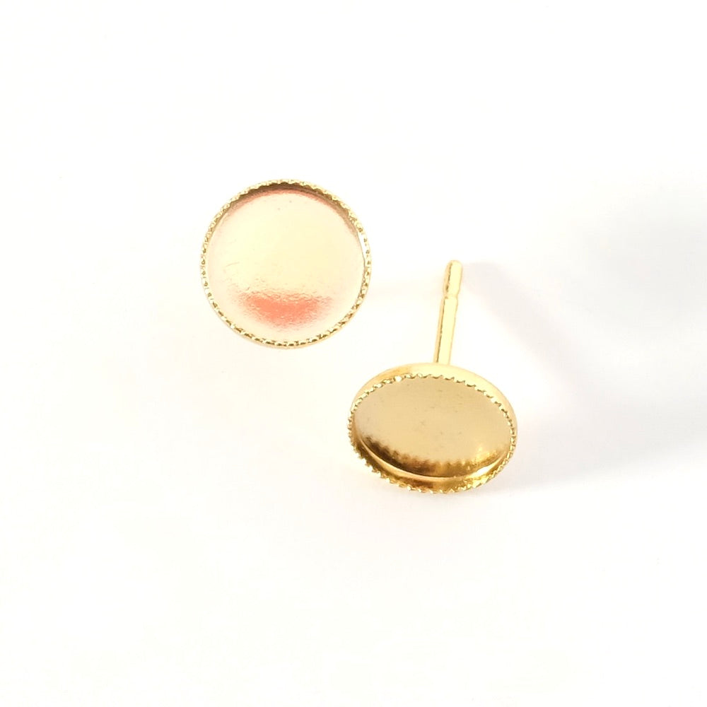 Stud Earrings for 8mm cabochons in 24K Fine Gold Plated Brass Premium, per pair