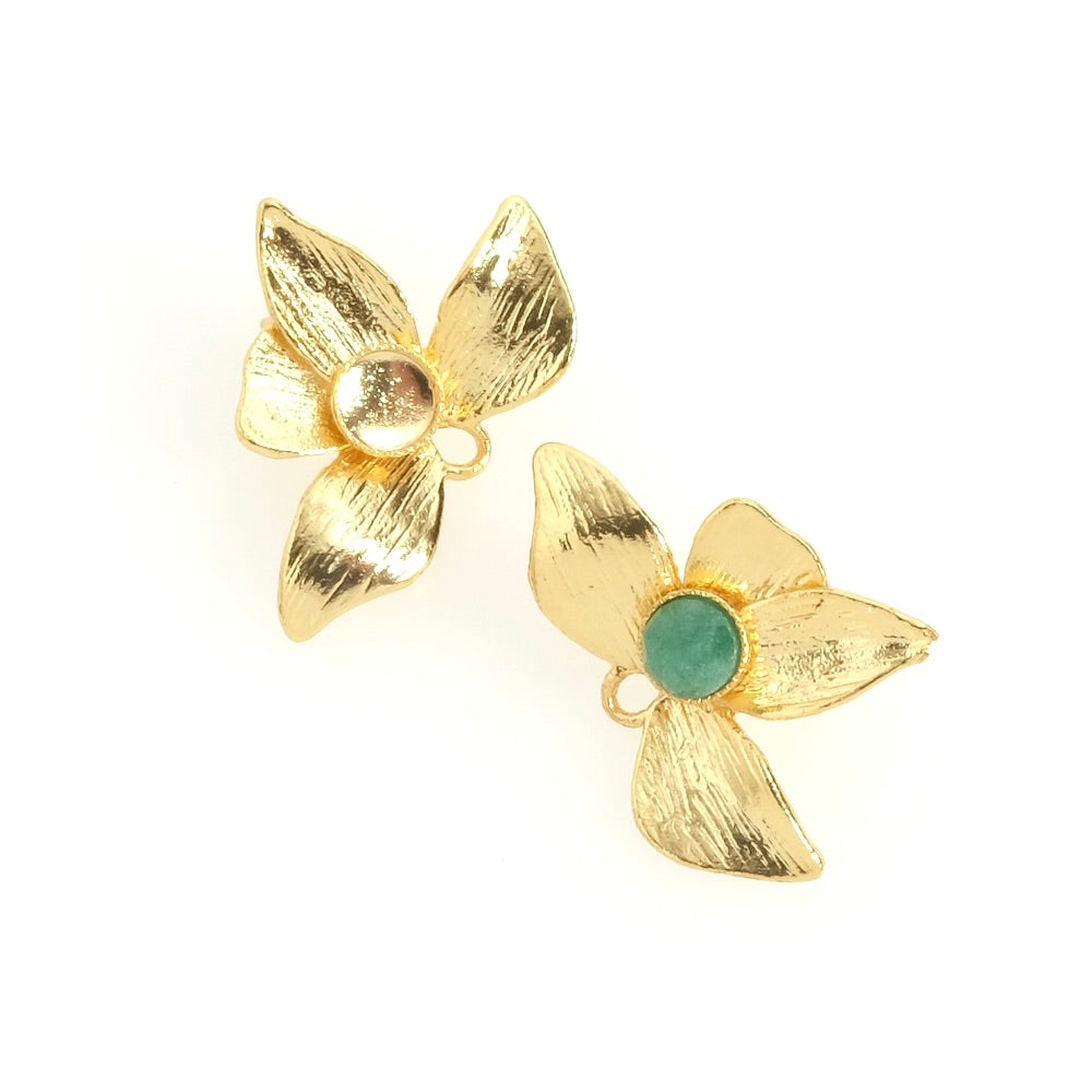 Orchid flower pendant for 4mm cabochons in 24K Premium gold-plated brass