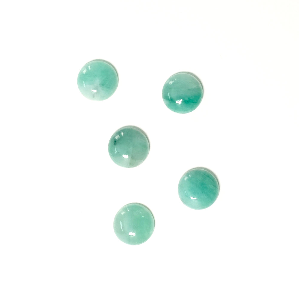 Natural stone cabochon 8mm Emerald