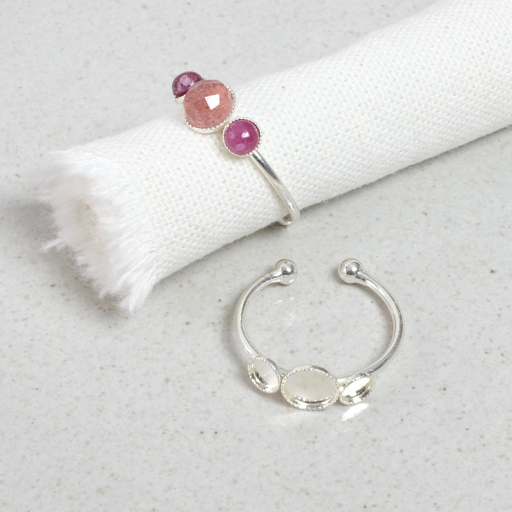 Adjustable Ring for 2x 4mm and 1x 6mm Cabochons, Silver Plated 3 microns