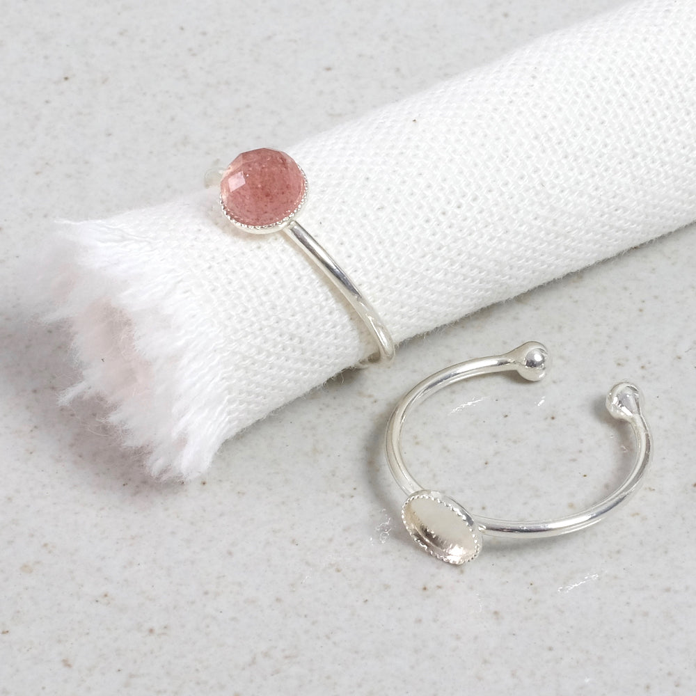 Adjustable Ring for 6mm Cabochon in 999 Silver Plated Brass, 3 microns