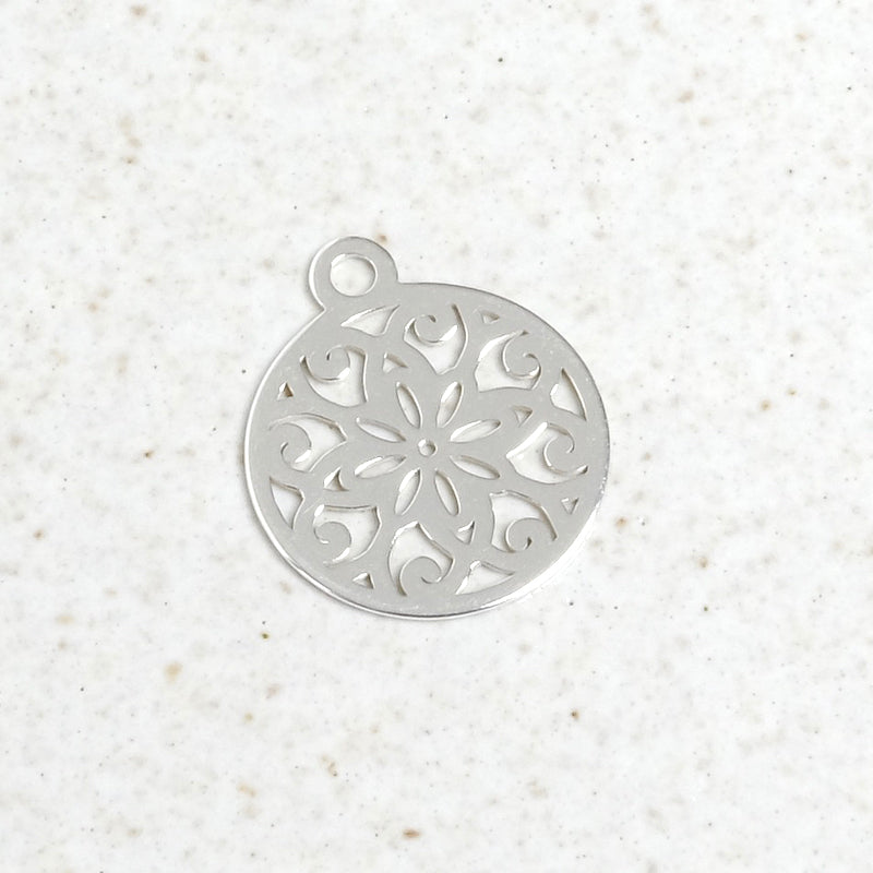Openwork round pendant in 925 Sterling Silver