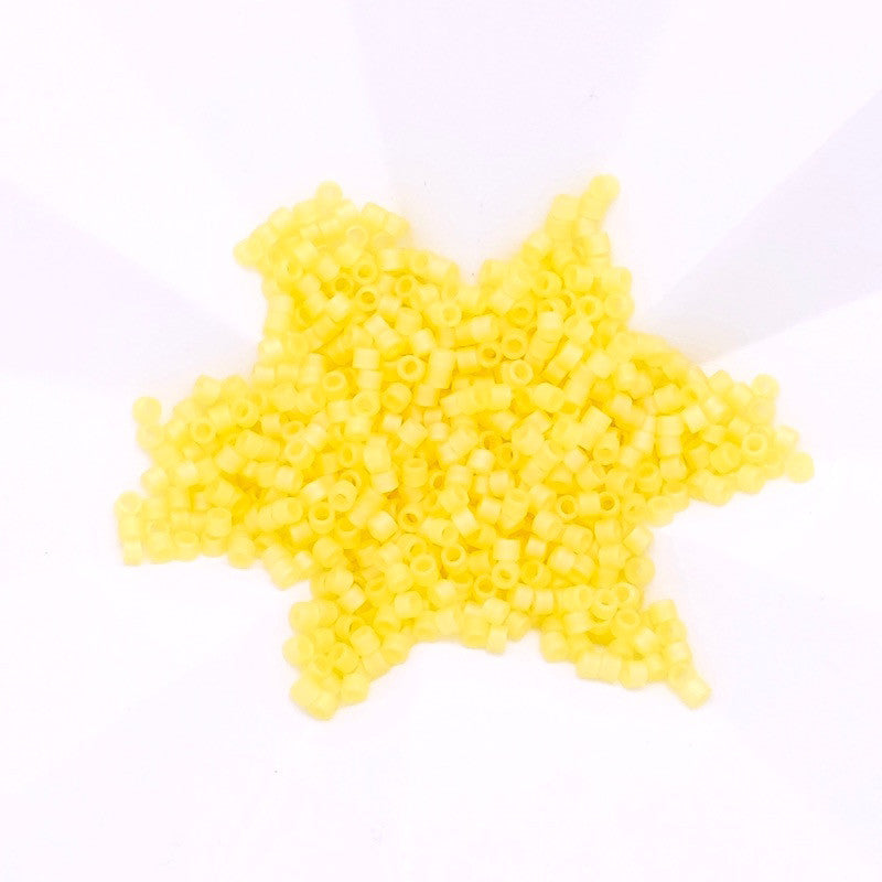 8 grams of Miyuki Délica 11/0 matte yellow N°854 beads 