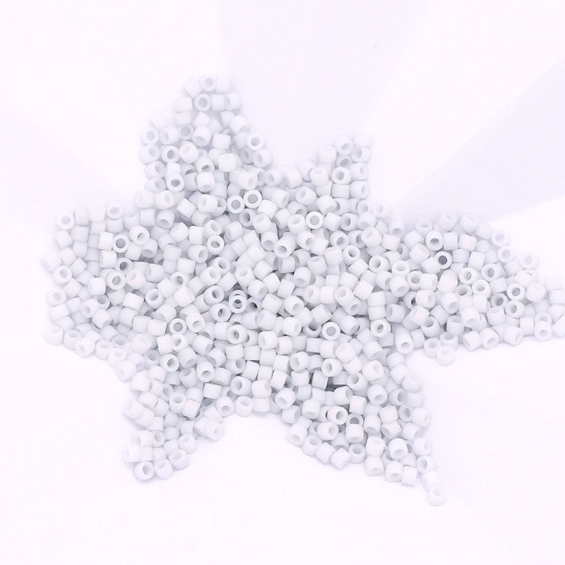 8 grams of Miyuki Délica 11/0 matte gray N°357 beads