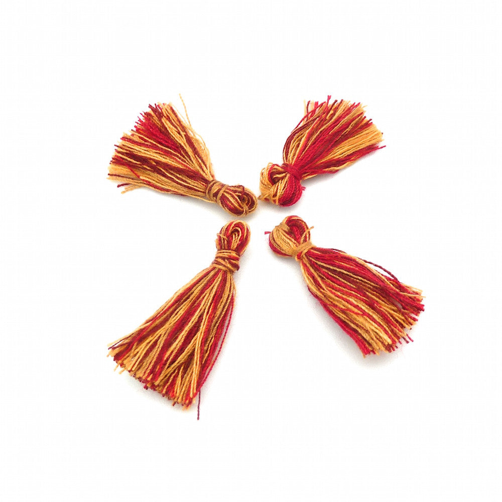 Set of 4 Small Cotton Pom Poms 25mm Multicolore Bordeaux