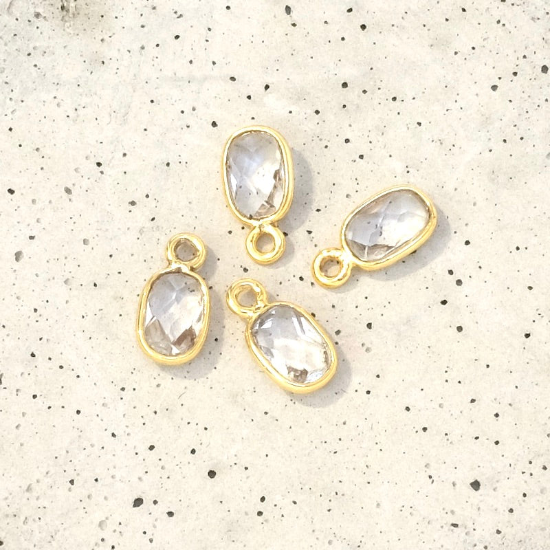 Rectangle-set pendant 9.5x5mm Crystal Quartz Gilded in 24K fine gold